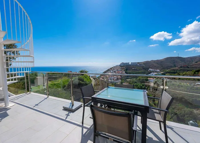 Penthouse Balcon Del Mar 124 Casasol * 内尔哈